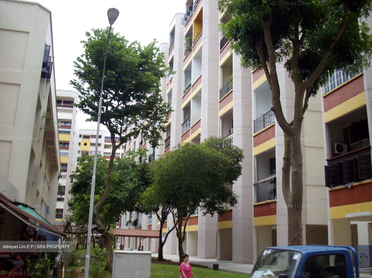 Blk 336 Jurong East Avenue 1 (Jurong East), HDB Executive #590235781